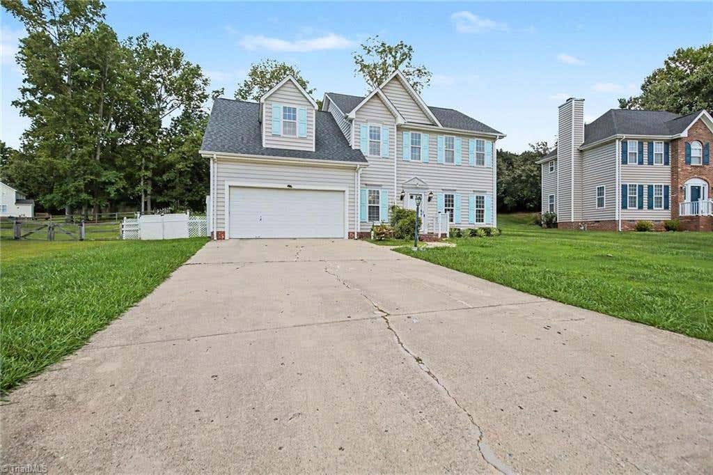 Photo of 1532 Ballard Court, Kernersville, NC 27284 (MLS # 1229318)