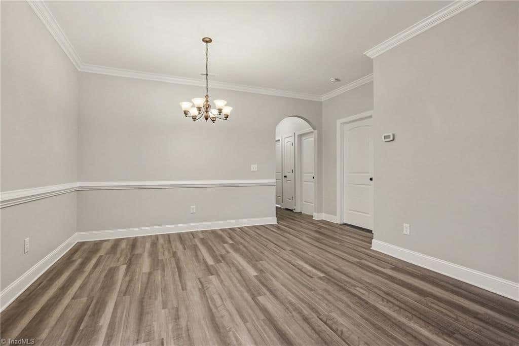 Photo of 141 Chestnut Bend Drive, Greensboro, NC 27406 (MLS # 1229333)
