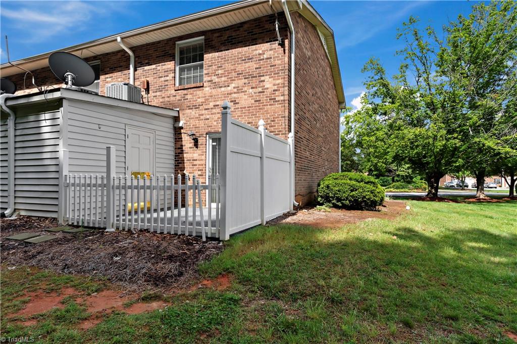 2325 Bay Meadows Court #H, Clemmons, North Carolina image 22