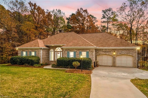 411 WILDWOOD DR, SALISBURY, NC 28146 - Image 72de39470d1237c258402fabfe6d05d4/4207557833