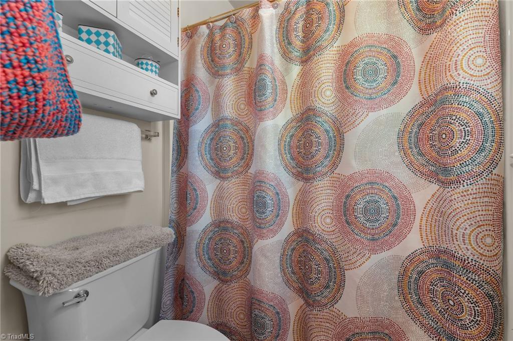 1612 Regency Drive, Burlington, North Carolina image 22
