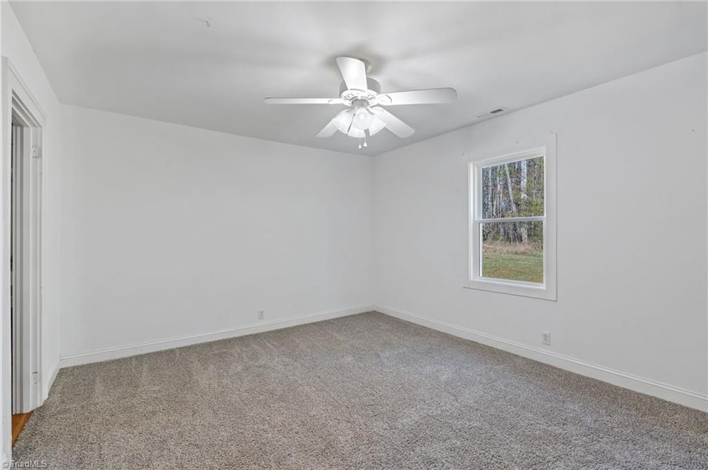 3313 Shacktown Road, Yadkinville, North Carolina image 13