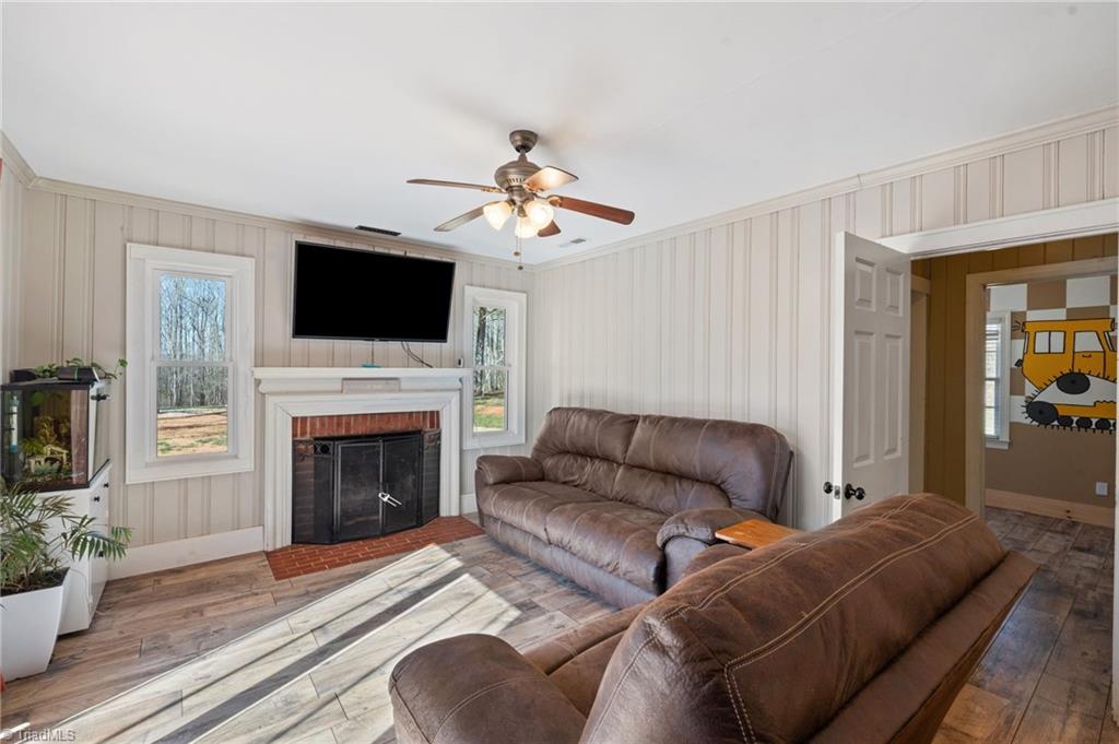 3313 Shacktown Road, Yadkinville, North Carolina image 9