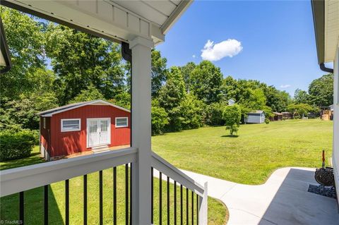 A home in Thomasville