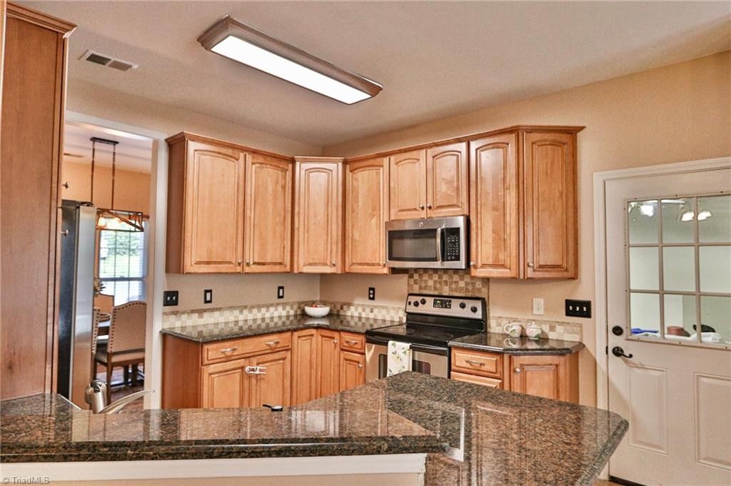 111 Painted Bunting Drive, Troutman, North Carolina image 13
