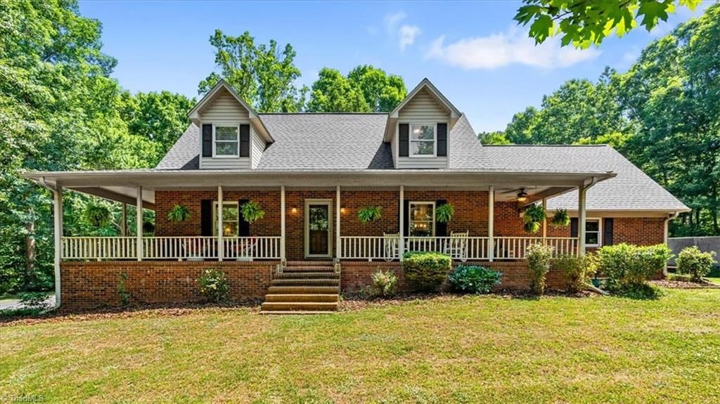 Photo of 2244 N Asheboro School Road, Asheboro, NC 27203 (MLS # 1222026)
