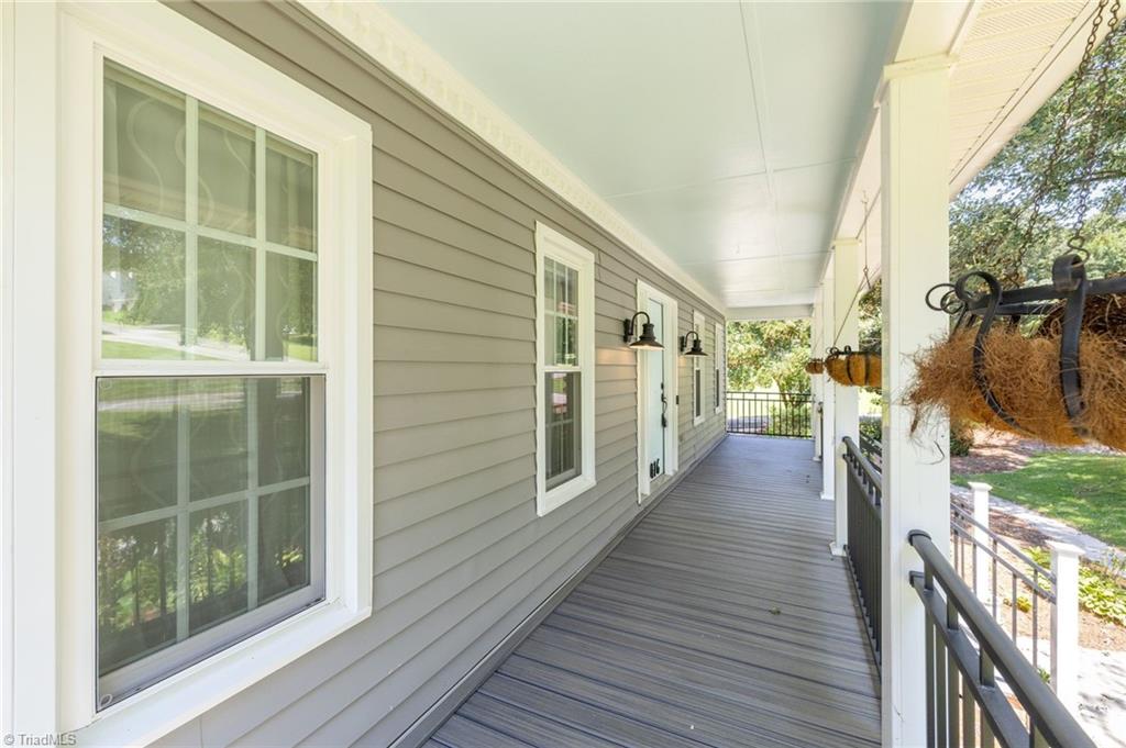 9416 Deer Path Lane