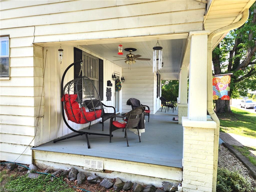 209 Orchard Street, Mount Airy, North Carolina image 5