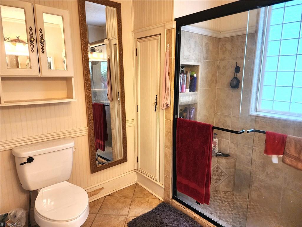 209 Orchard Street, Mount Airy, North Carolina image 32