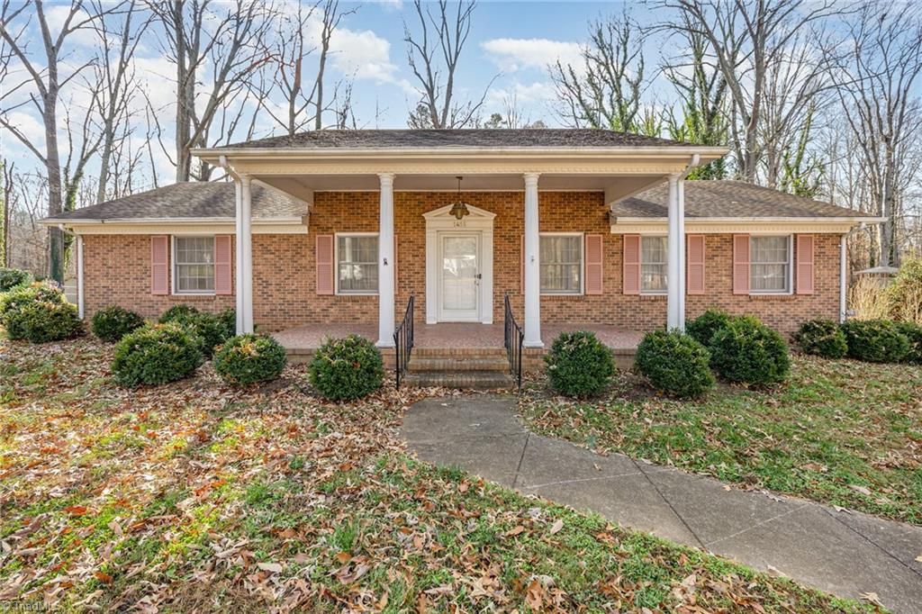 Photo of 1415 Brookwood Drive, Reidsville, NC 27320 (MLS # 1203403)