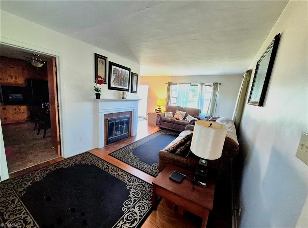 Photo of 125 Emsley Street, Winston-Salem, NC 27103 (MLS # 1212369)