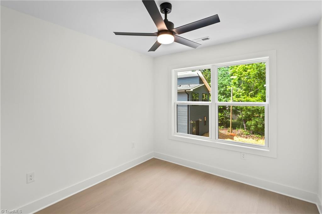 210 S Carter Street, Liberty, North Carolina image 18