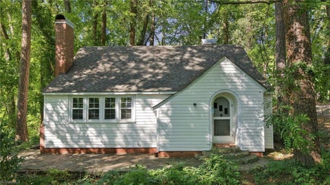 Homes For Sale - 351 Lindley Avenue<br/> Asheboro, NC 27203