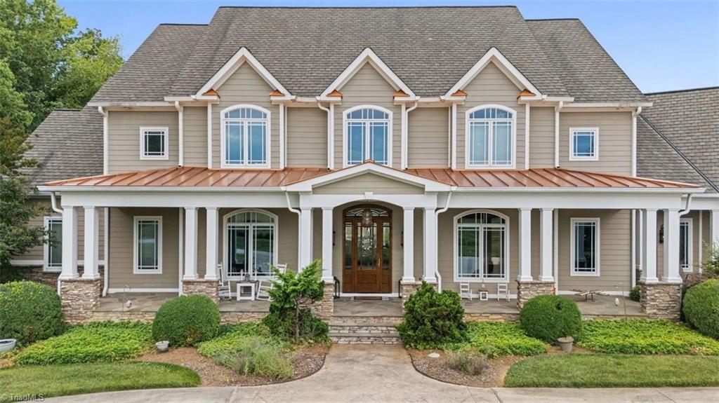 636 Lee Road