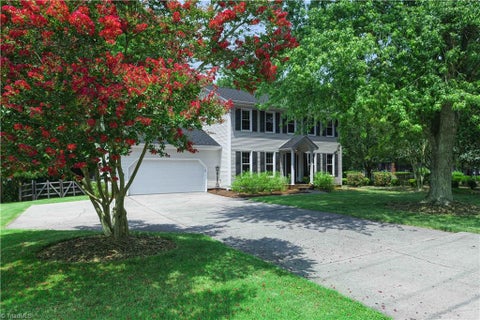 Homes For Sale - 309 GUILFORD ROAD Guilford Road<br/> Jamestown, NC 27282