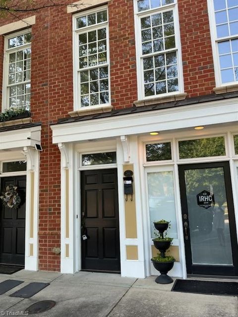 Homes For Rent - 203 Southside Square<br/> Guilford County, Greensboro, NC 27406