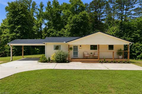Homes For Sale - 504 George Surratt Road<br/> Lexington, NC 27295