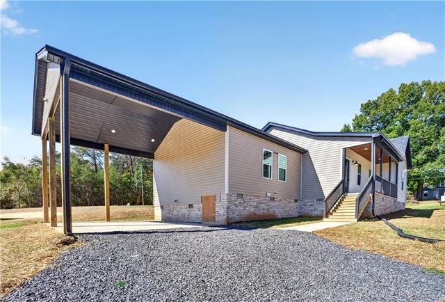 148 Adkins Road, photo 3 of 48