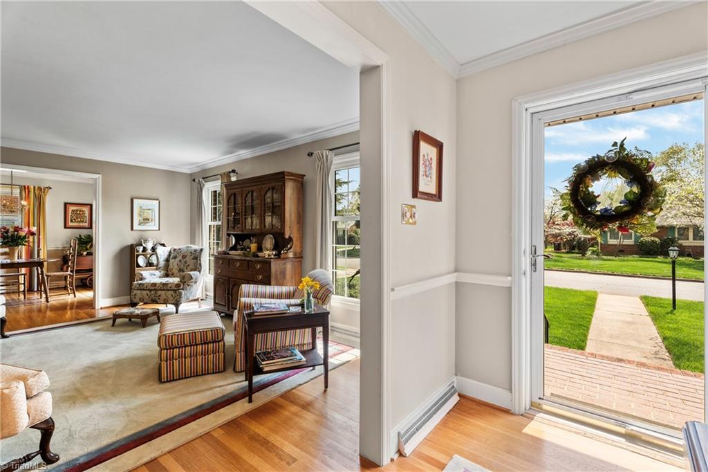 2812 Northampton Drive, Greensboro, North Carolina image 5