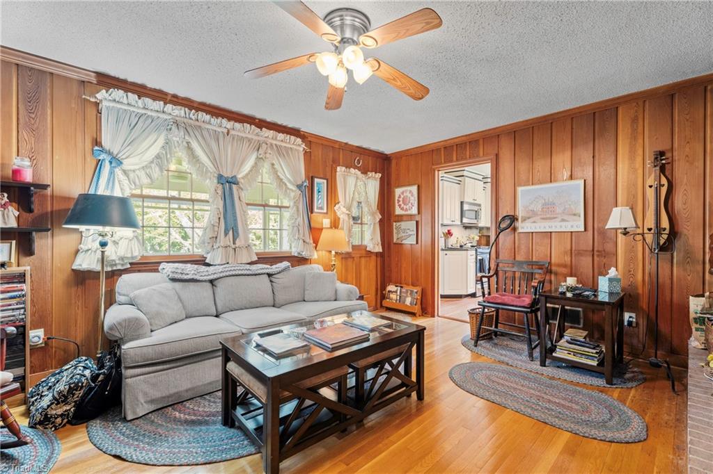 2812 Northampton Drive, Greensboro, North Carolina image 18
