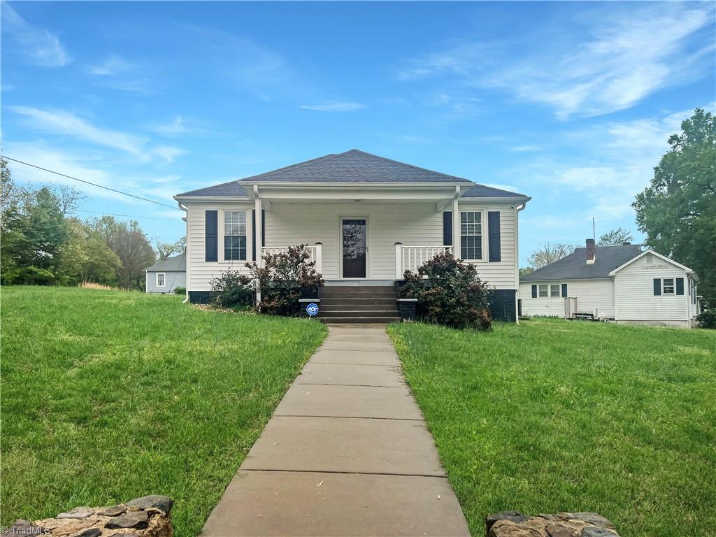 728 Osborne Street, Eden, North Carolina image 3