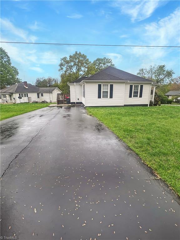 728 Osborne Street, Eden, North Carolina image 32