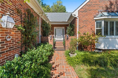 Photo for 1823 Country Club Drive