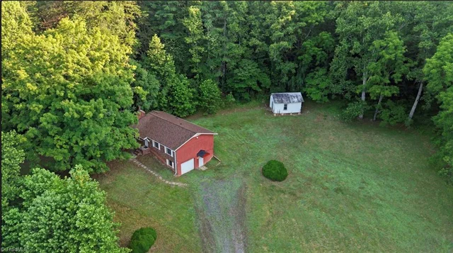11526 Us Highway 421, photo 2 of 45