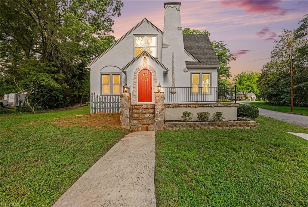 Photo of 210 Stone Street, Thomasville, NC 27360 (MLS # 1230304)