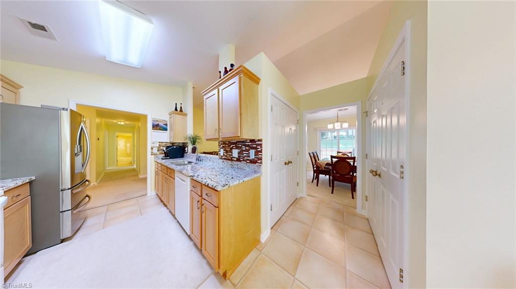 3920 Gisbourne Drive, Jamestown, North Carolina image 16