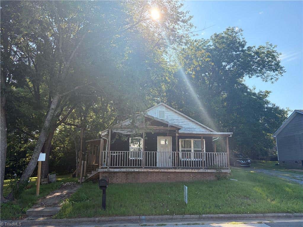 Photo of 105 Cherry Street, Reidsville, NC 27320 (MLS # 1229691)