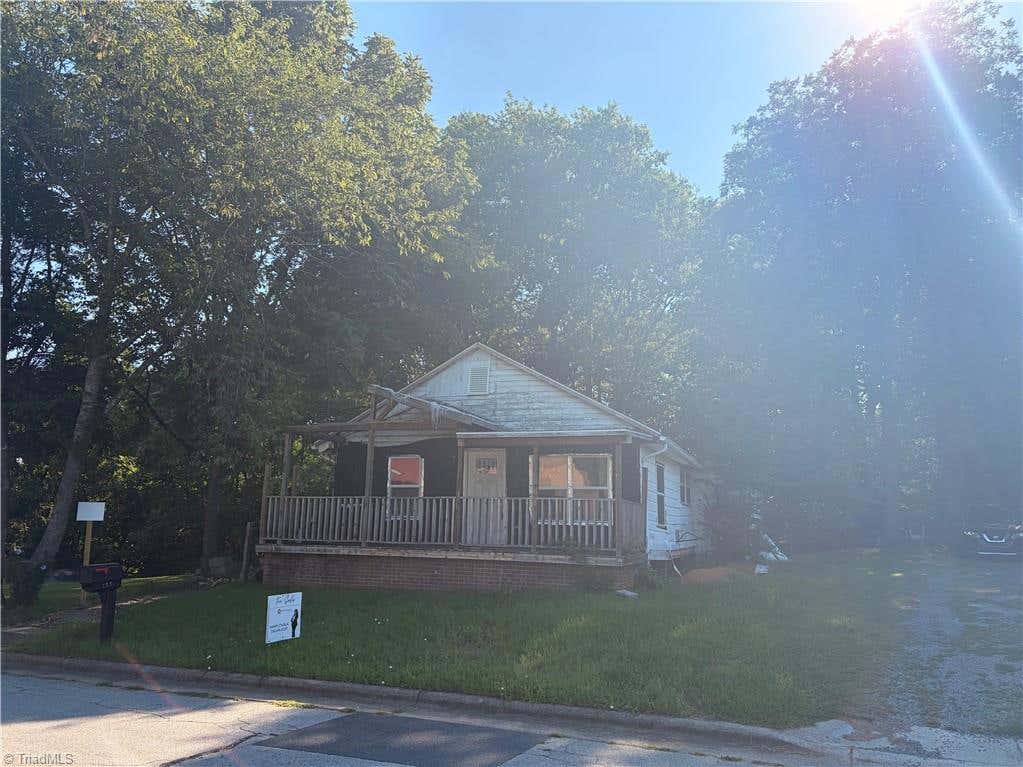 Photo of 105 Cherry Street, Reidsville, NC 27320 (MLS # 1229691)