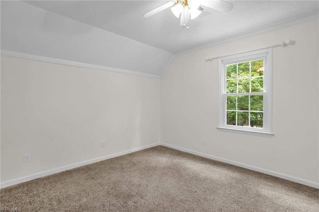 2718 Oak Hollow Drive, Asheboro, North Carolina image 22