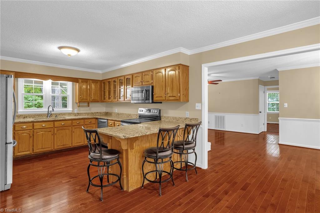 2718 Oak Hollow Drive, Asheboro, North Carolina image 15