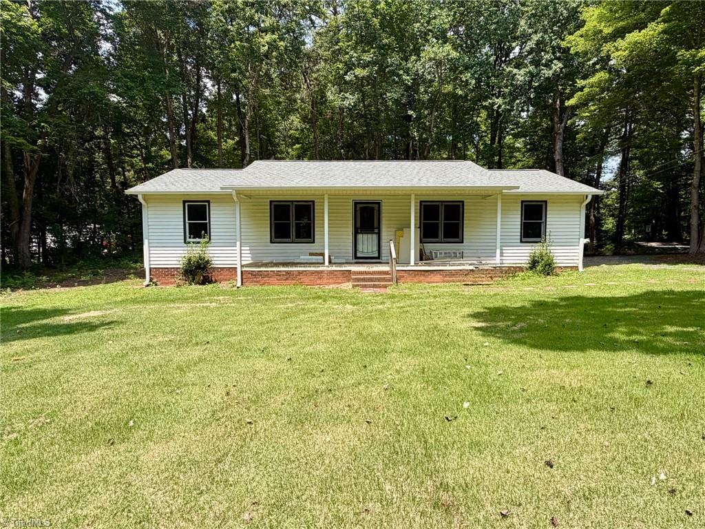 Photo of 723 Branson Mill Road, Randleman, NC 27317 (MLS # 1229375)