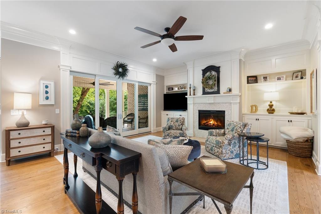 937 Montrachet Court