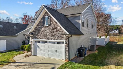 A home in Kernersville