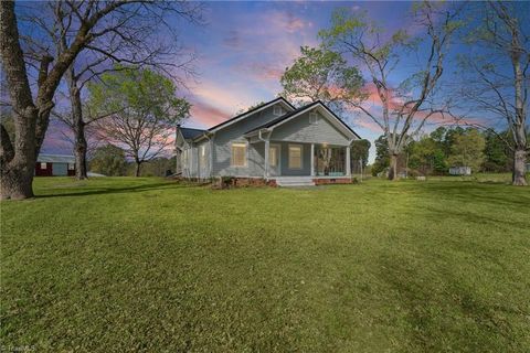 Homes For Sale - 1431 Jubilee Road<br/> Linwood, NC 27299