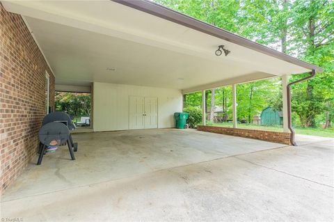 A home in Thomasville