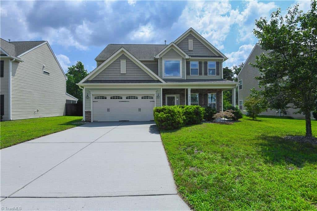 Photo of 6724 Planters Drive, High Point, NC 27265 (MLS # 1229736)