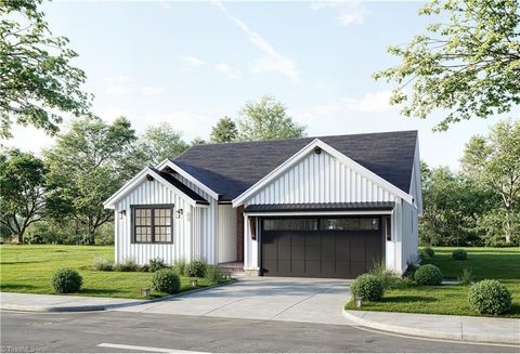 Homes For Sale - 405 W Willis Avenue<br/> High Point, NC 27260