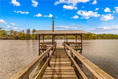 Homes For Sale - 570 Lake Drive 9<br/> Lexington, NC 27292
