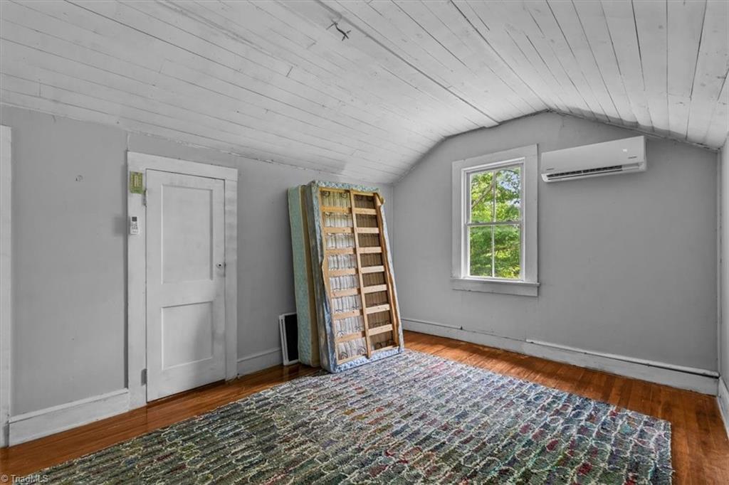 5846 Coble Church Road, Liberty, North Carolina image 27