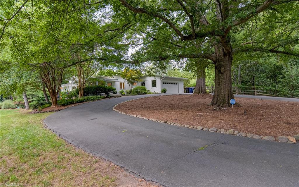 Winston-Salem, North Carolina 27106, United States, 4 Bedrooms Bedrooms, ,5 BathroomsBathrooms,Residential,Pending,175573