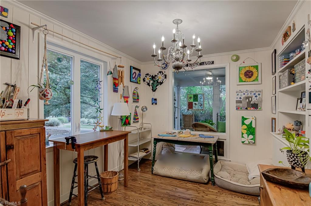 Winston-Salem, North Carolina 27106, United States, 4 Bedrooms Bedrooms, ,5 BathroomsBathrooms,Residential,Pending,175573