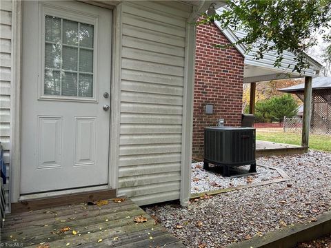 A home in Mount Airy