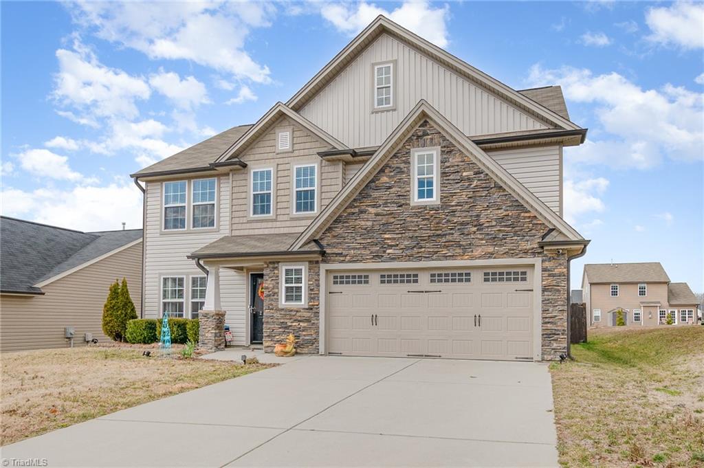 2961 Grassy Knoll Circle, Thomasville, North Carolina image 4