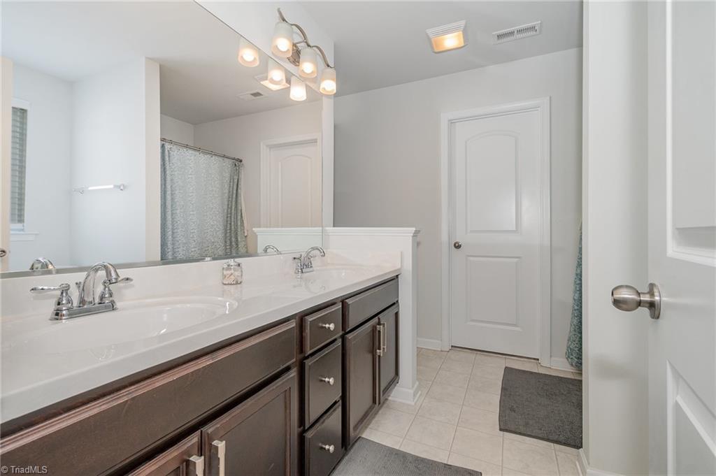 2961 Grassy Knoll Circle, Thomasville, North Carolina image 18