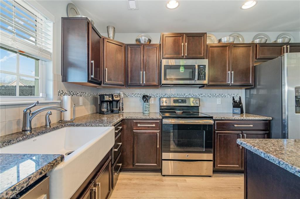 2961 Grassy Knoll Circle, Thomasville, North Carolina image 12
