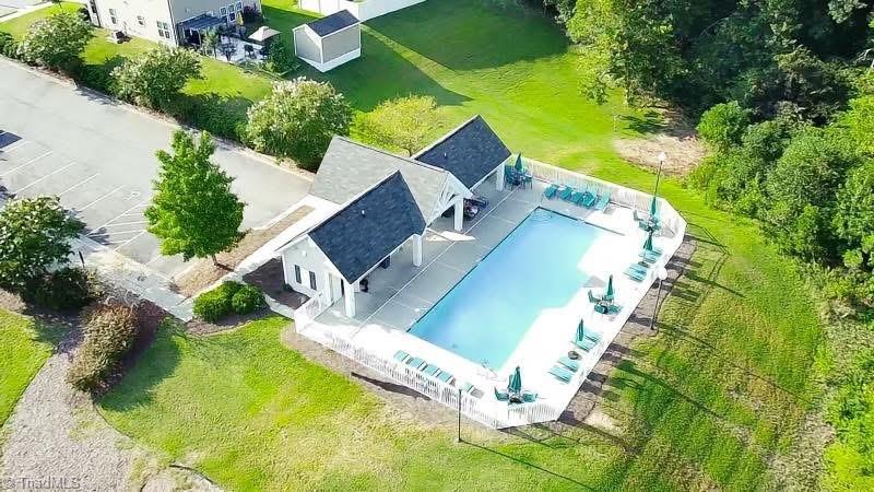 2961 Grassy Knoll Circle, Thomasville, North Carolina image 37
